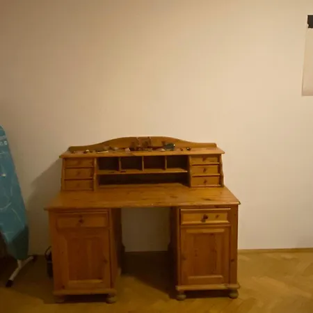 Apartamento Schoenes Jugendstil In Bester Lage